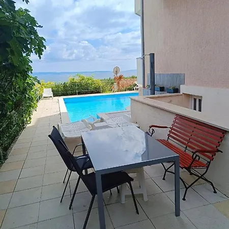 Apartment Sea View With Swimming Pool Near Split