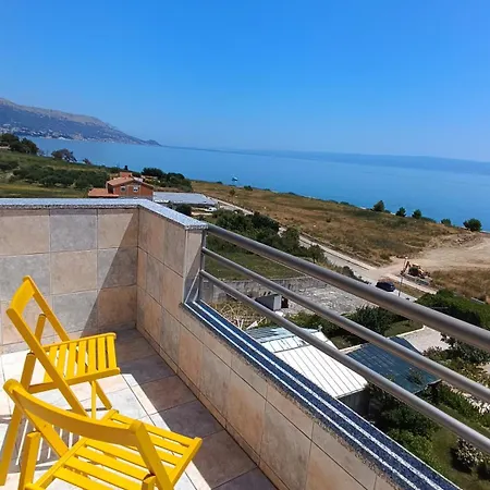 Apartment Sea View With Swimming Pool Near Split