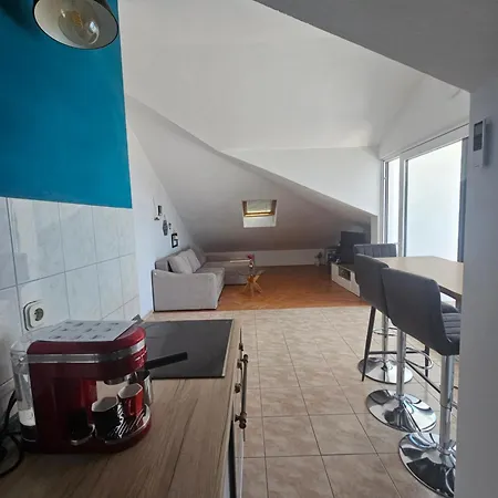 Sea View With Swimming Pool Near Apartment Split
