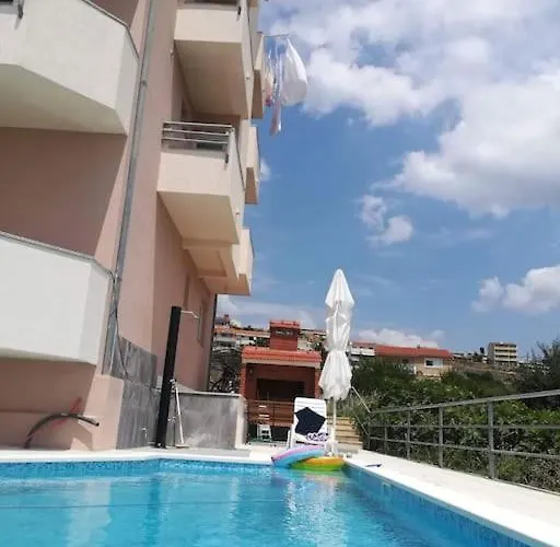 Sea View With Swimming Pool Near * ספליט
