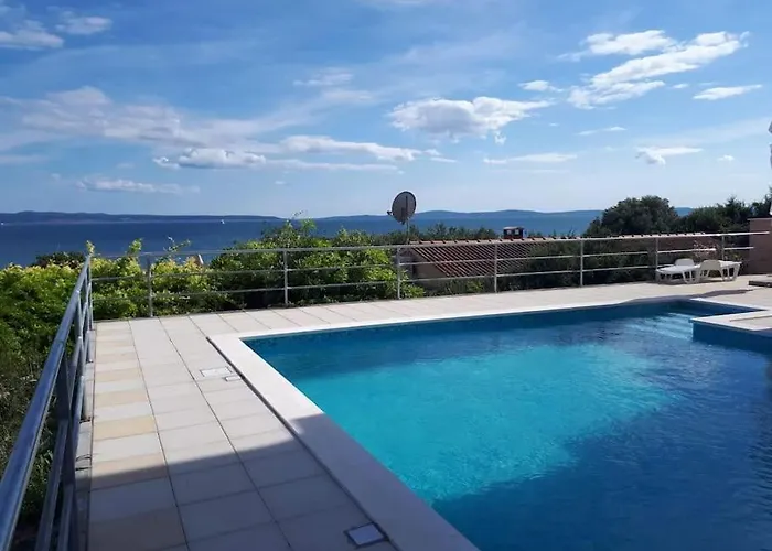 Sea View With Swimming Pool Near *